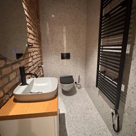 Apartment Enchanting Eipprova *