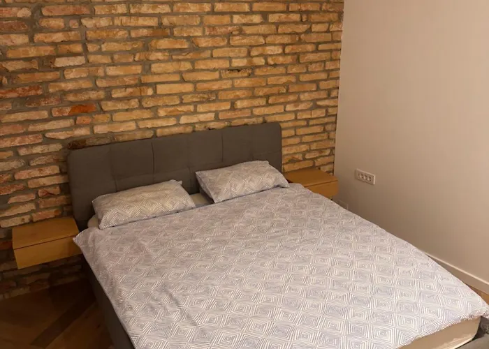 Enchanting Eipprova *